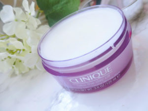 CLINIQUE teke the day off②